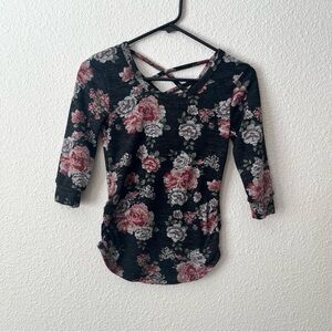 NO Boundaries Ruched long-sleeve Gray Floral top Womens Size XS